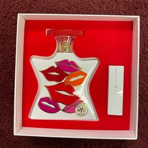 NWT Bond No. 9 Nolita Scent & Lipstick Gift Set